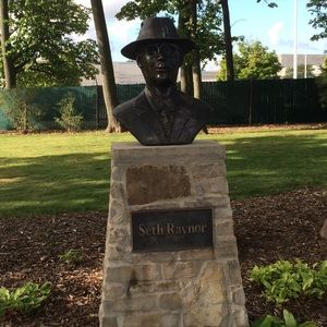 Meet your Posher, Jared